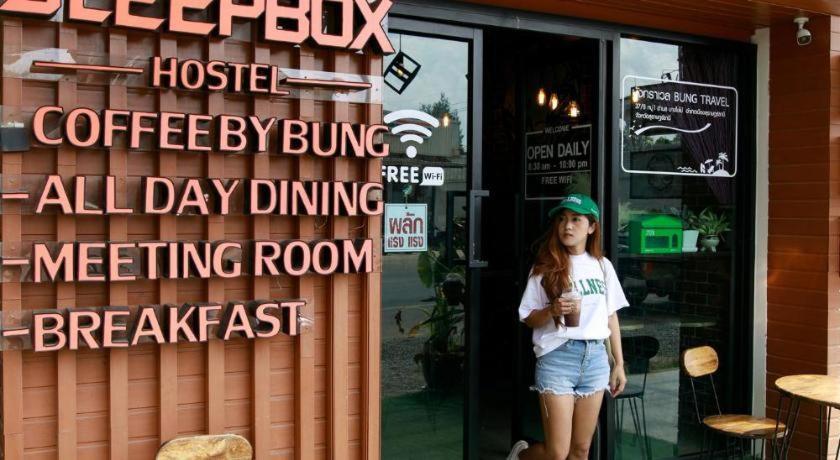 Sleepbox Hostel Suratthani Сураттхани Экстерьер фото
