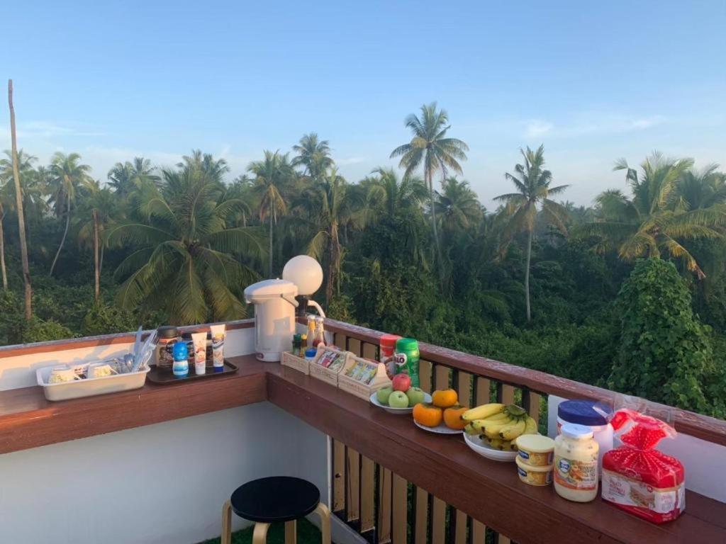 Sleepbox Hostel Suratthani Сураттхани Экстерьер фото